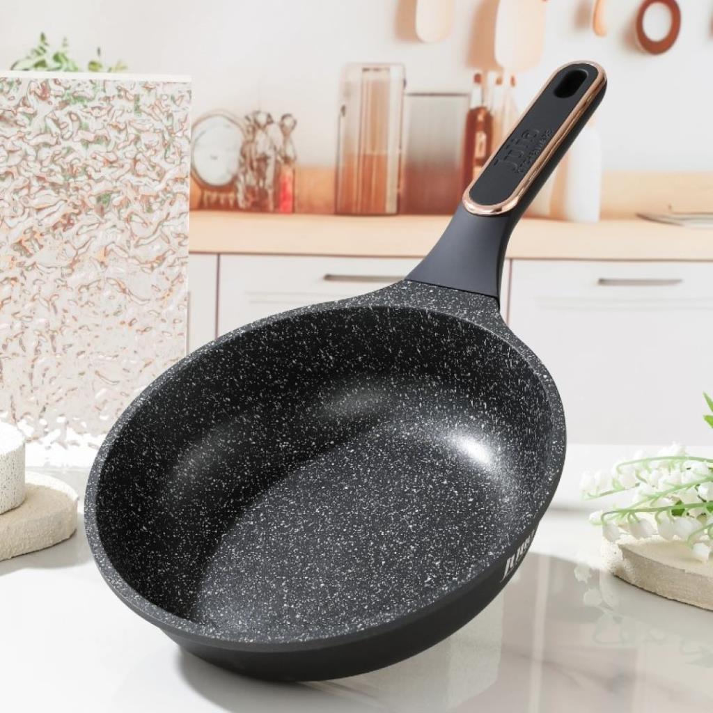 ELITE-PRO PLUS FRYPAN WITHOUT LID 22CM-BLACK